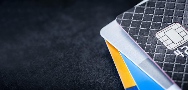 Quels sont les avantages que procure l'acquisition des cartes Mastercard ?