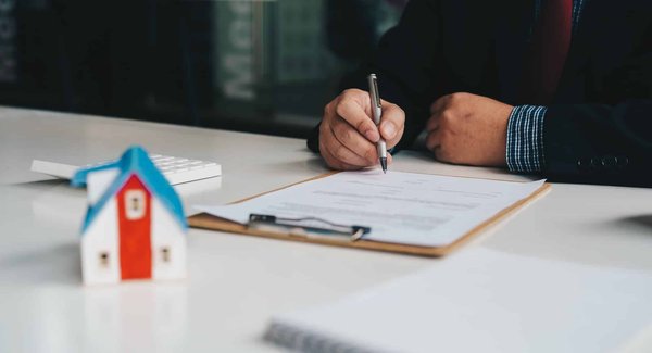 Courtier immobilier à Saint-Jean-sur-Richelieu : son rôle dans une transaction